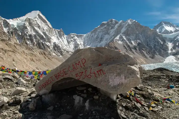 Ama Dablam Base Camp Trek β photo 1
