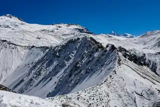 Langtang Valley Trek: 10 Days — photo 3