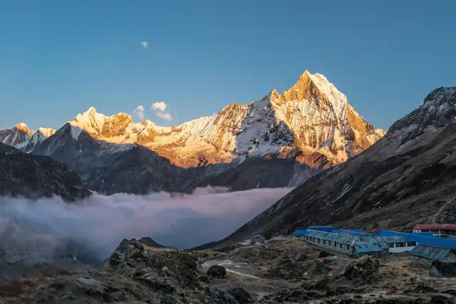 Nar Phu Valley Trek