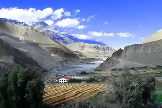 Upper Mustang Trek — photo 2